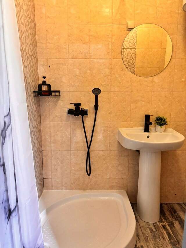 Гостиница Тихая полянка Даховская-192